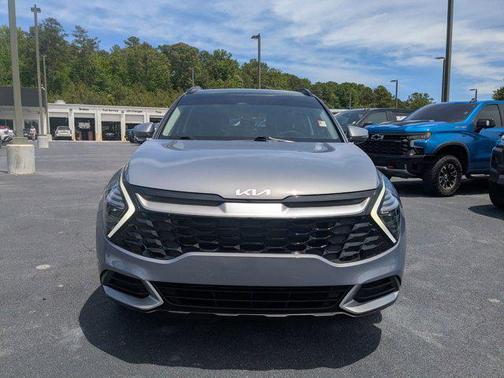 Everlasting Silver 2025 Kia Sportage EX