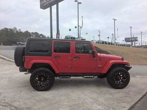 2017 Jeep Wrangler Unlimited Sahara