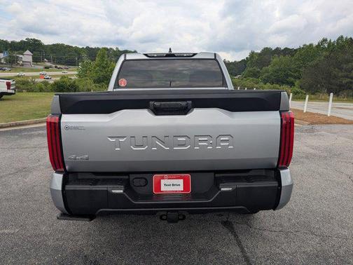 2024 Toyota Tundra SR5