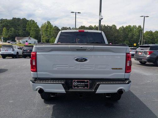 Avalanche 2023 Ford F-150 XL