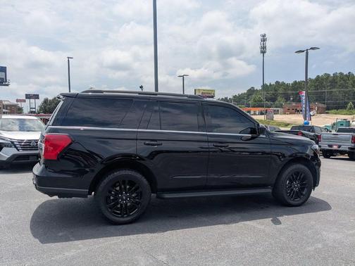 Agate Black Metallic 2024 Ford Expedition XLT
