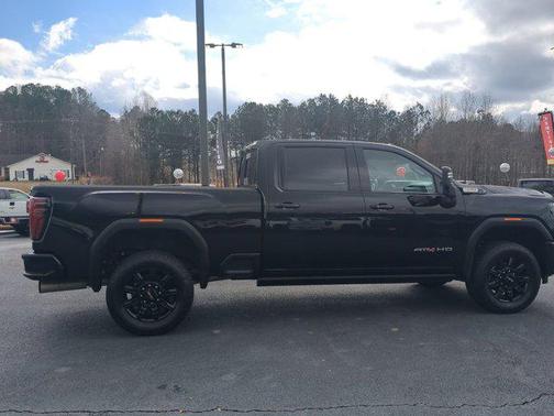 2024 GMC Sierra 2500 AT4