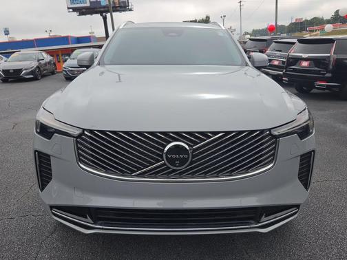Vapour Grey Metallic 2025 Volvo XC90 B5 Plus 7-Seater