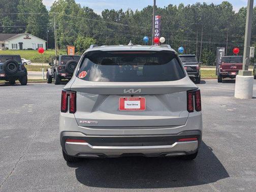 2025 Kia Sorento S