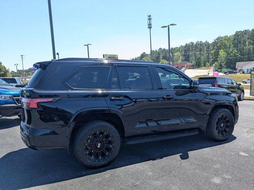 2024 Toyota Sequoia Platinum