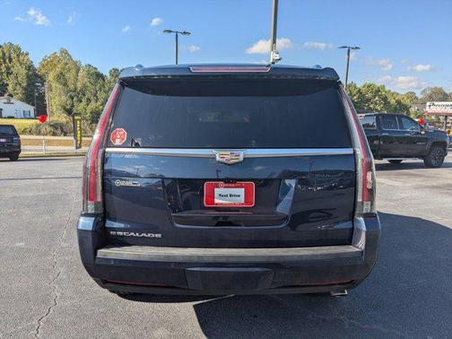 2019 Cadillac Escalade Platinum