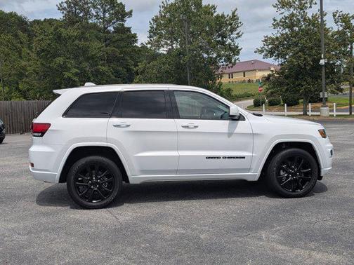 2021 Jeep Grand Cherokee Laredo