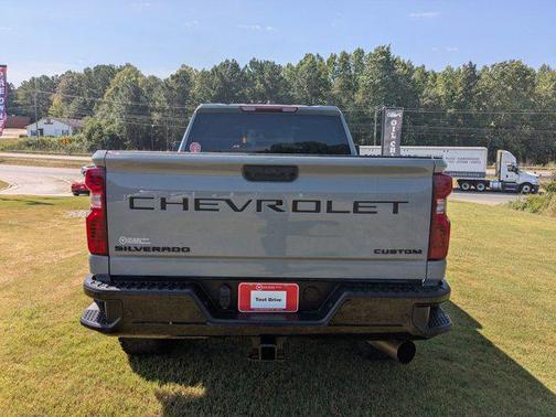 2024 Chevrolet Silverado 2500 Custom