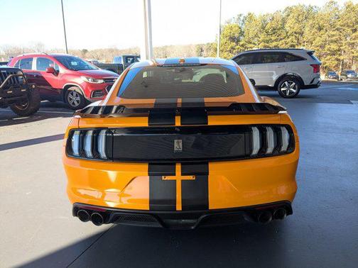 2018 Ford Shelby GT350 Base