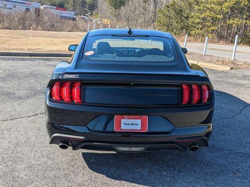 2023 Ford Mustang EcoBoost