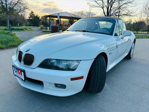 2001 BMW Z3 3.0i