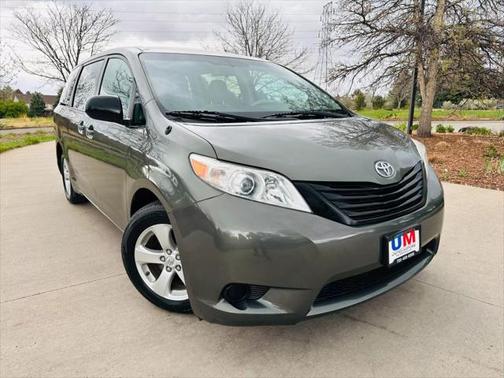 2011 Toyota Sienna Base