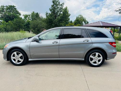 2011 Mercedes-Benz R-Class 4MATIC