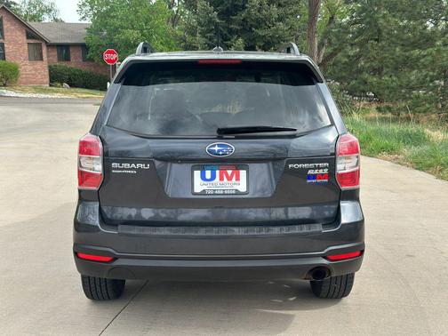 Dark Gray Metallic 2015 Subaru Forester 2.5i Touring