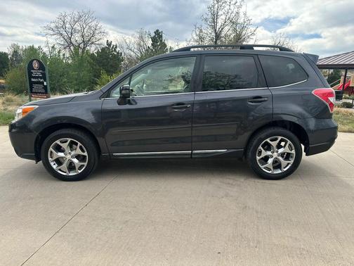 Dark Gray Metallic 2015 Subaru Forester 2.5i Touring