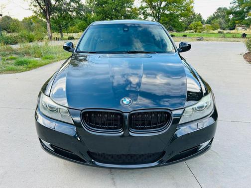 2010 BMW 335 335d Sedan 4D