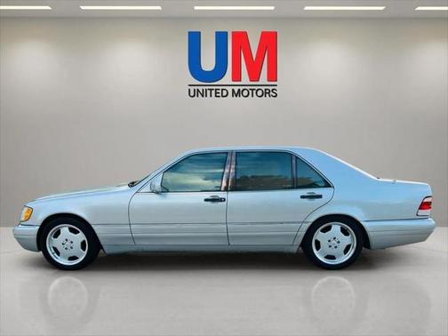 1999 Mercedes-Benz S-Class S 500 Sedan 4D