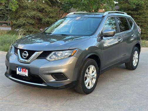Gun Metallic 2016 Nissan Rogue SV