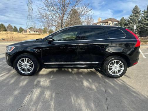 2015 Volvo XC60 T5 Premier