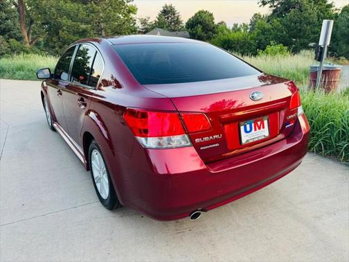 2011 Subaru Legacy Premium