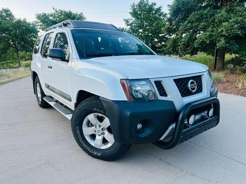 2012 Nissan Xterra S