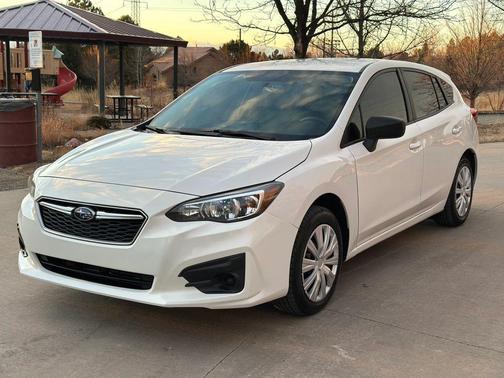 2019 Subaru Impreza 2.0i