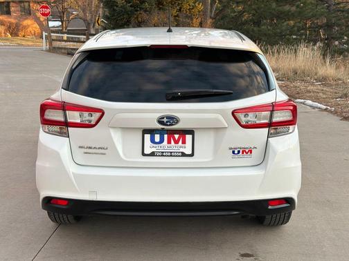 2019 Subaru Impreza 2.0i