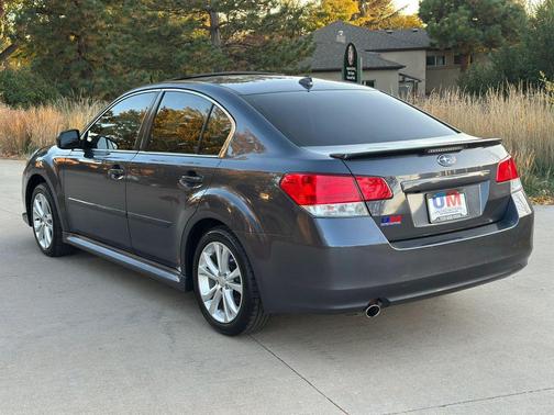 2014 Subaru Legacy Premium