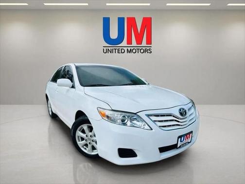 2010 Toyota Camry LE