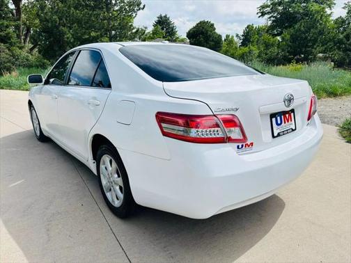 2010 Toyota Camry LE
