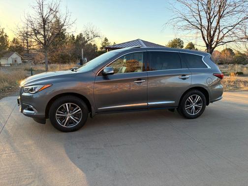 2019 INFINITI QX60 Pure