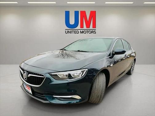 2018 Buick Regal Sportback Essence