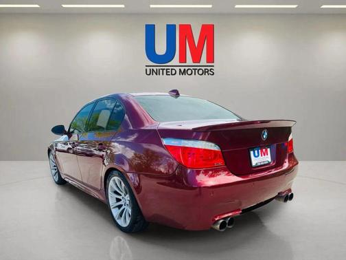 2009 BMW M5 Base