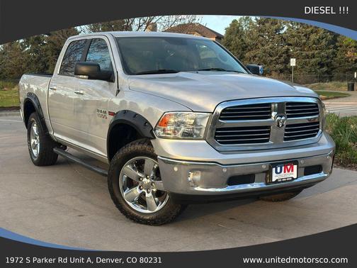Bright Silver Metallic Clearcoat 2017 RAM 1500 Big Horn