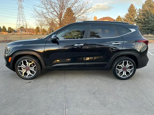 2023 Kia Seltos SX Turbo