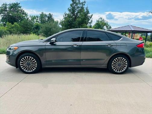 2020 Ford Fusion SEL