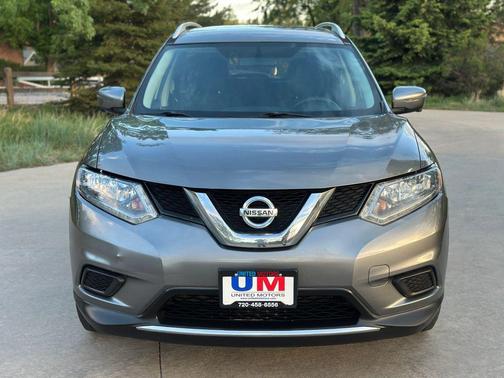 Gun Metallic 2016 Nissan Rogue SV