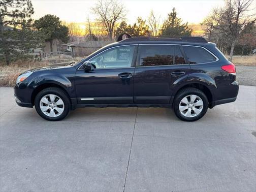 2012 Subaru Outback 2.5i Premium