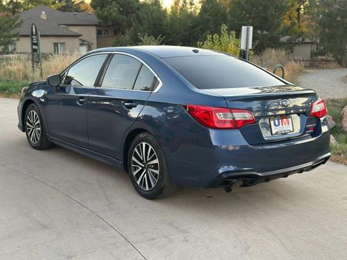 2019 Subaru Legacy Base