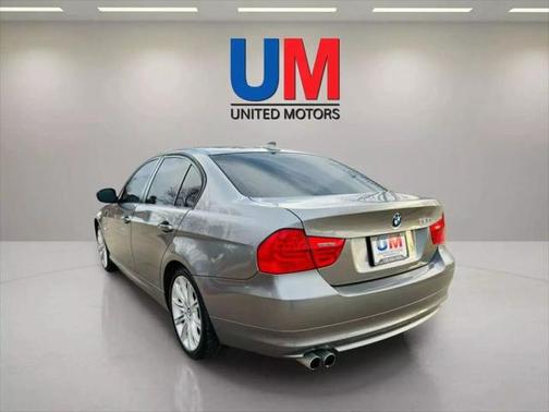 2011 BMW 328 328i Sedan 4D