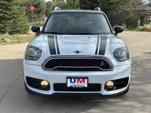 Light White 2019 MINI Countryman Cooper S ALL4