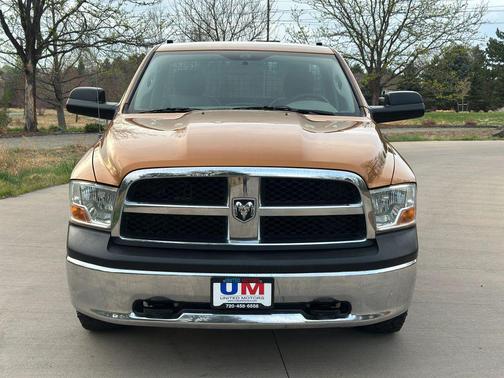 Gold 2012 RAM 1500 ST