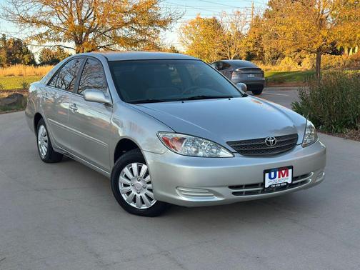 2002 Toyota Camry LE