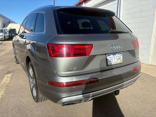 2017 Audi Q7 3.0T Premium Plus
