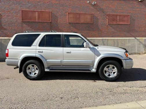 2000 Toyota 4Runner Limited