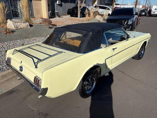 1965 Ford Mustang VERY CLEAN 1965