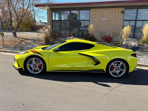 2022 Chevrolet Corvette Stingray w/2LT