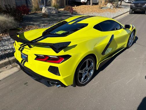 2022 Chevrolet Corvette Stingray w/2LT