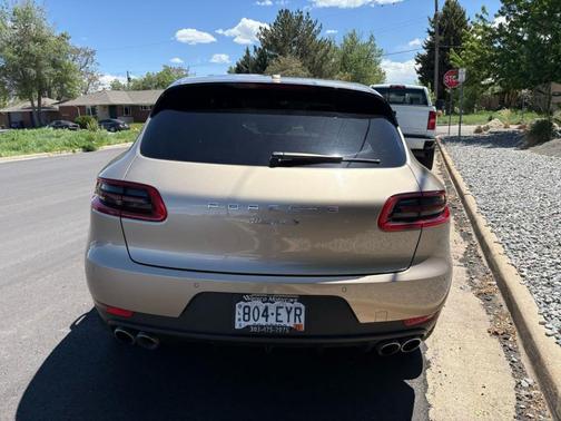 2016 Porsche Macan S