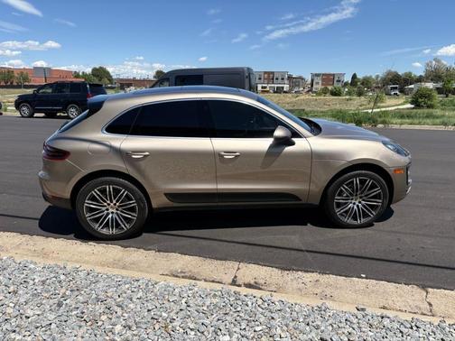2016 Porsche Macan S
